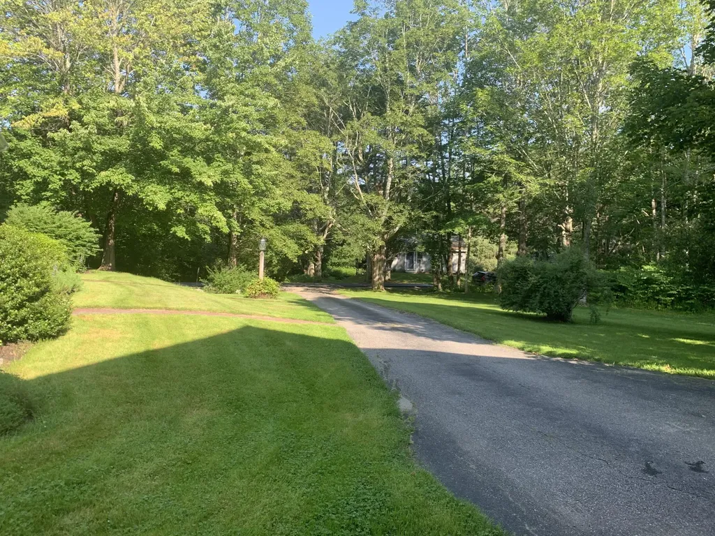 300 East Neck Road Nobleboro ME 04555