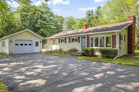 20 Tedford Road Topsham ME 04086