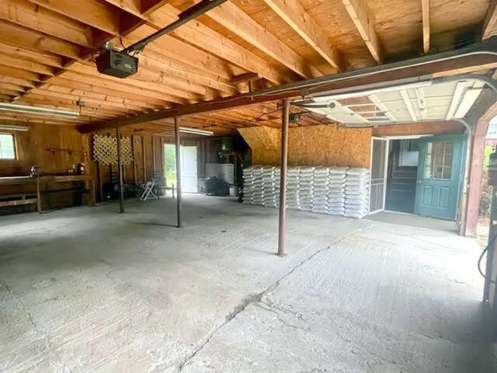 1229 Lakewood Road Madison ME 04950