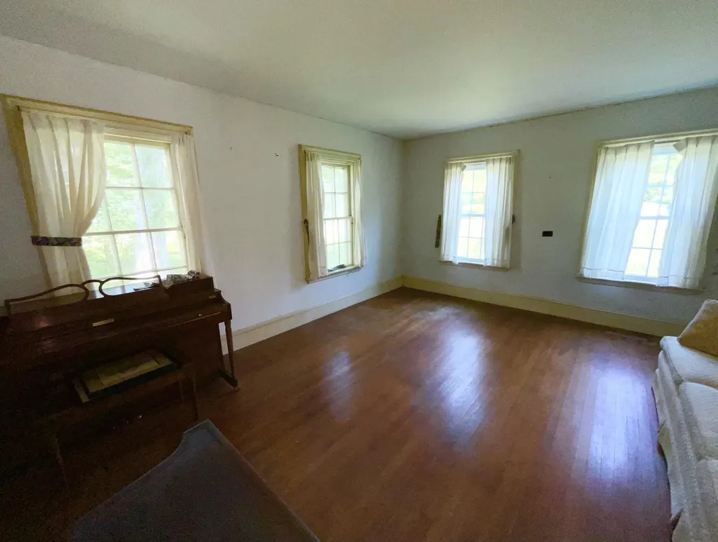 399 East River Road Whitefield ME 04353