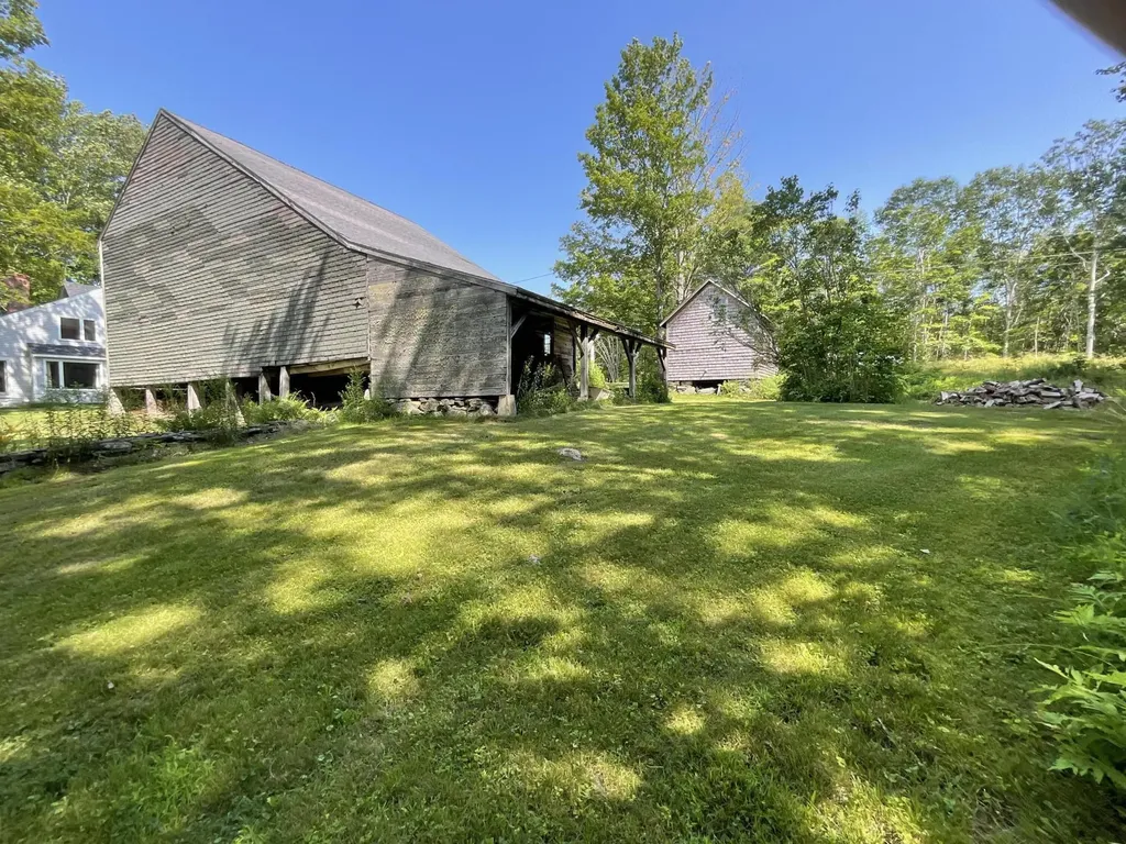 399 East River Road Whitefield ME 04353