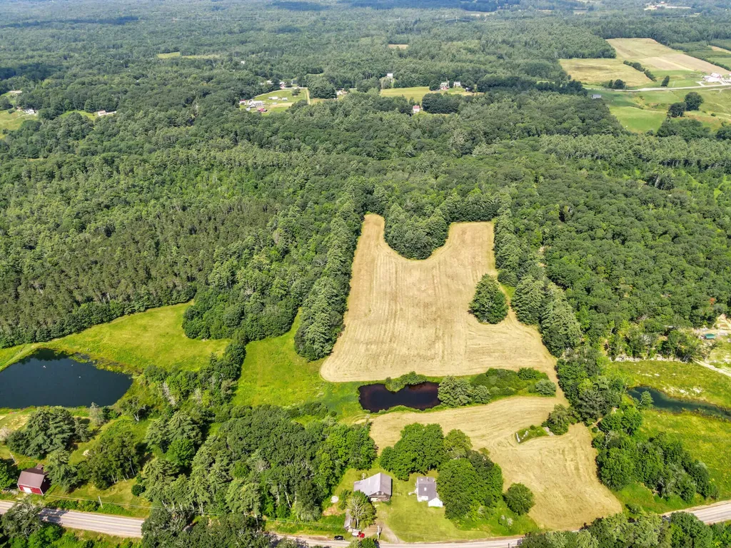 399 East River Road Whitefield ME 04353