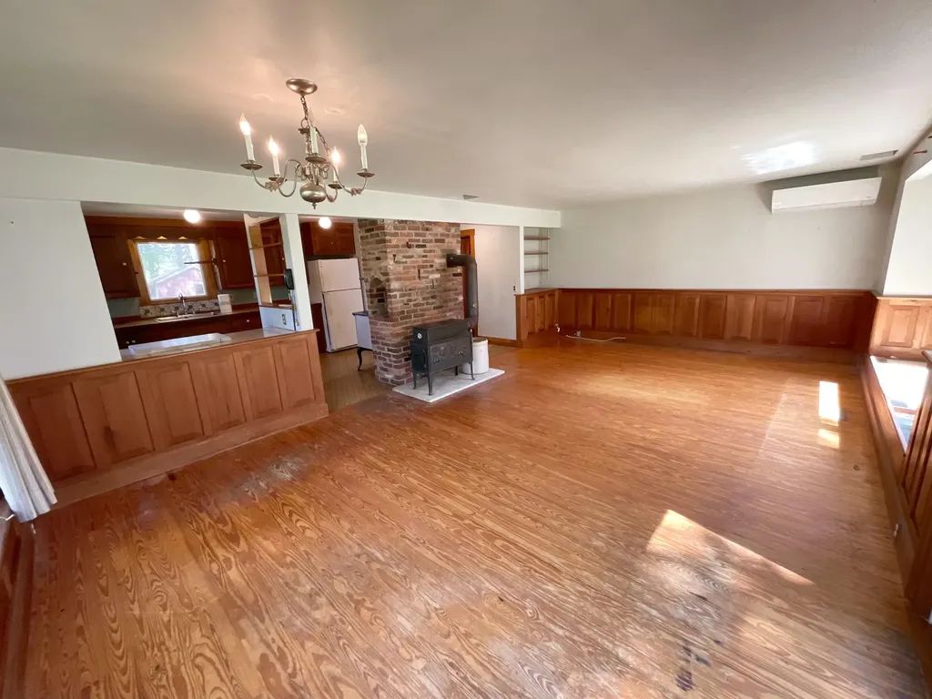 399 East River Road Whitefield ME 04353