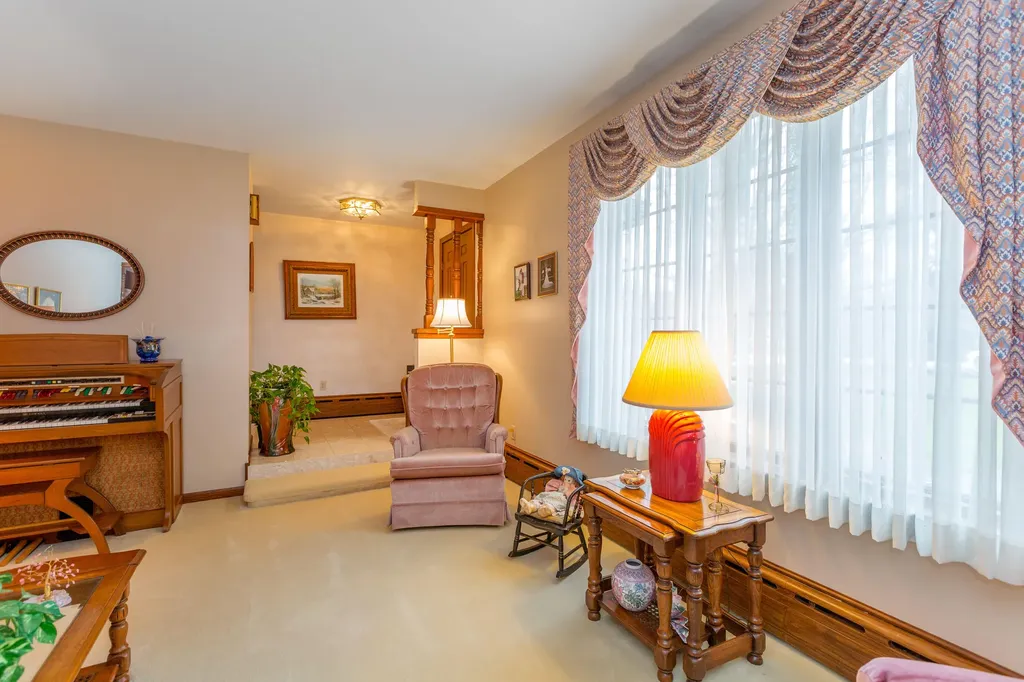 176 Valview Drive Auburn ME 04210