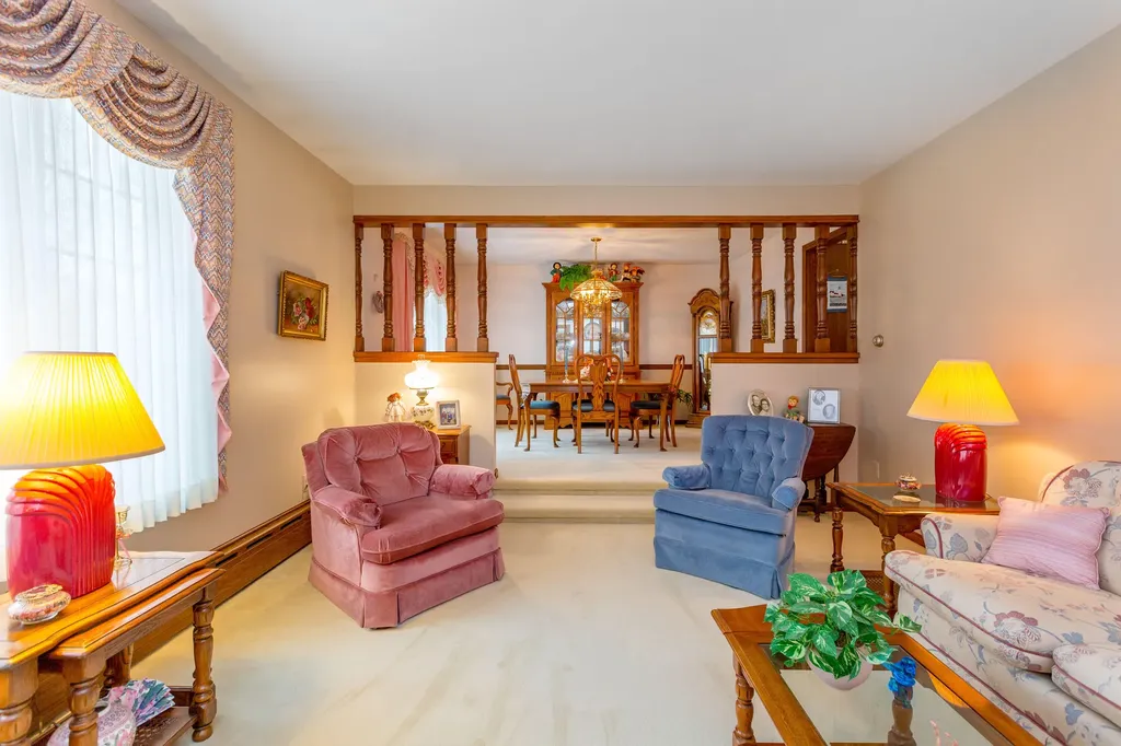176 Valview Drive Auburn ME 04210