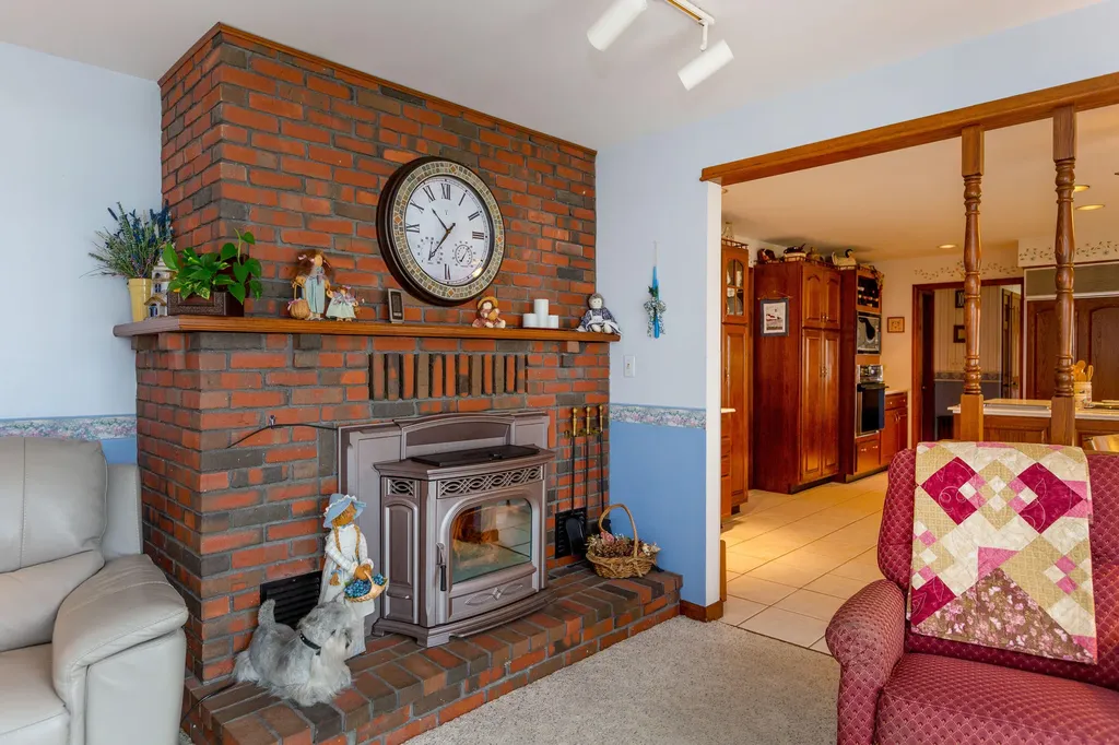 176 Valview Drive Auburn ME 04210