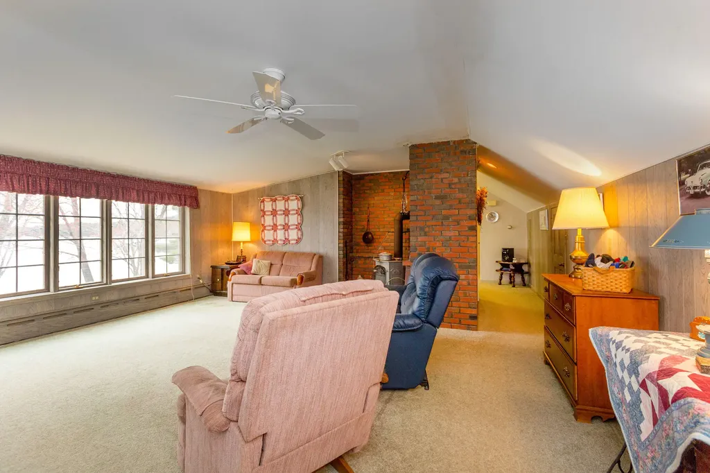 176 Valview Drive Auburn ME 04210