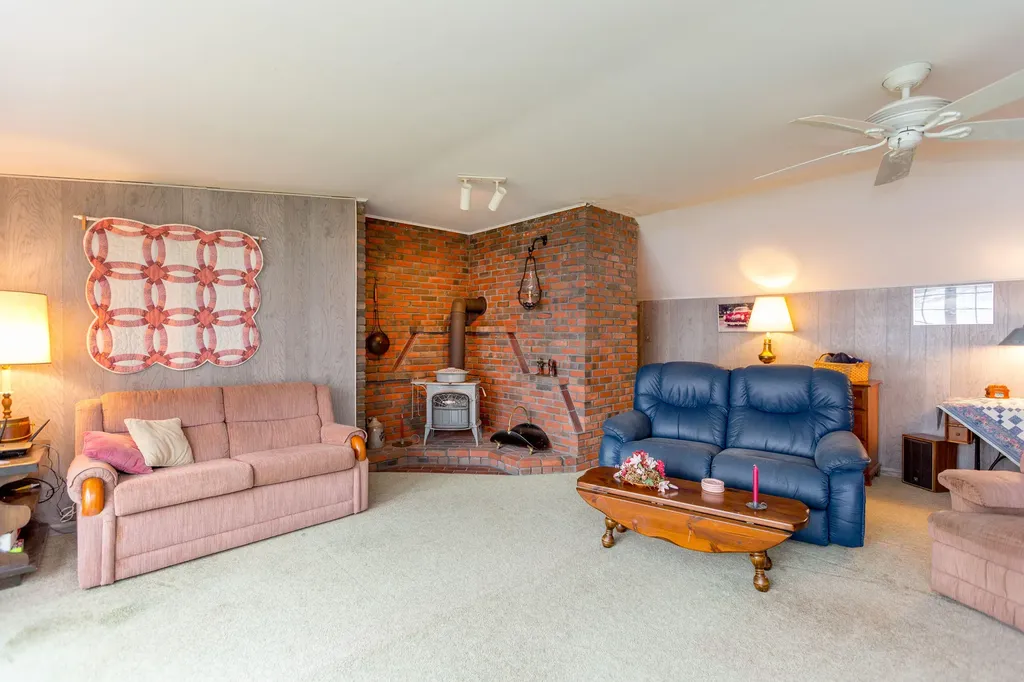 176 Valview Drive Auburn ME 04210