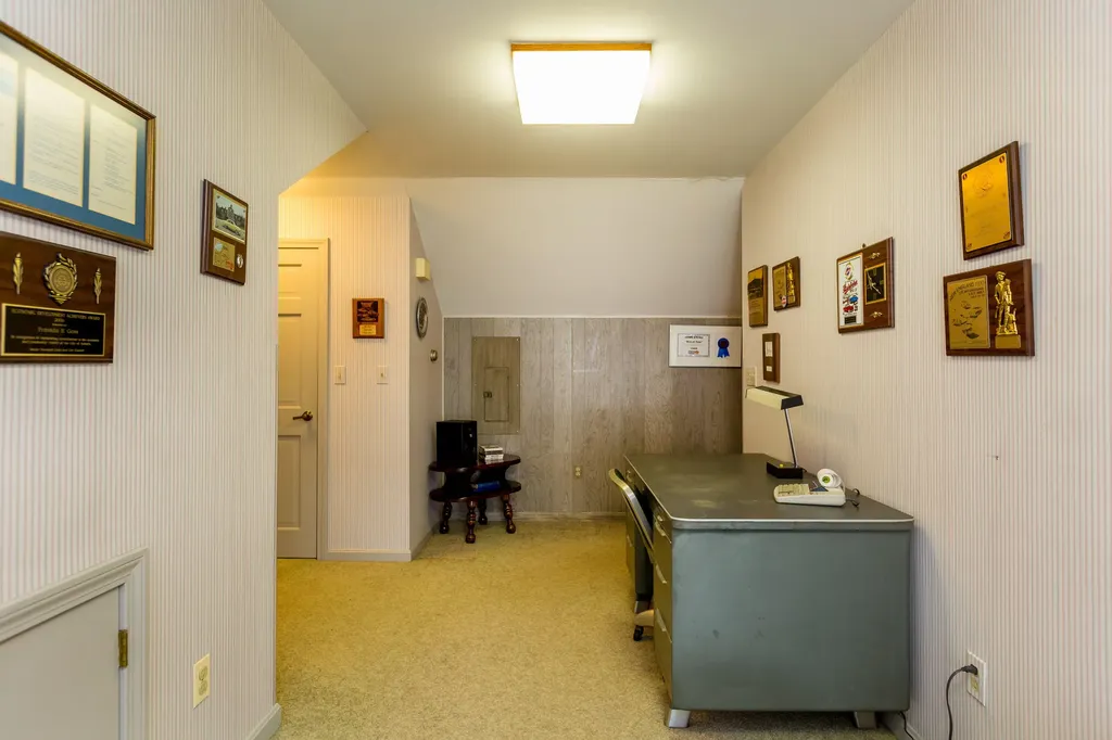 176 Valview Drive Auburn ME 04210