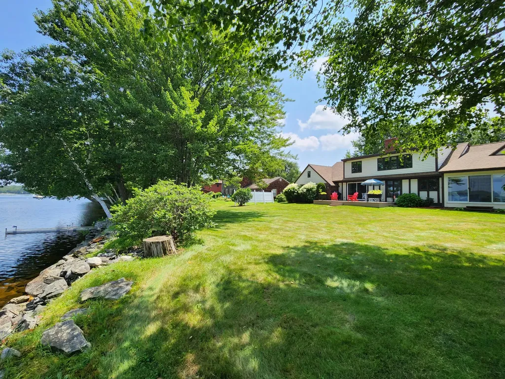 176 Valview Drive Auburn ME 04210