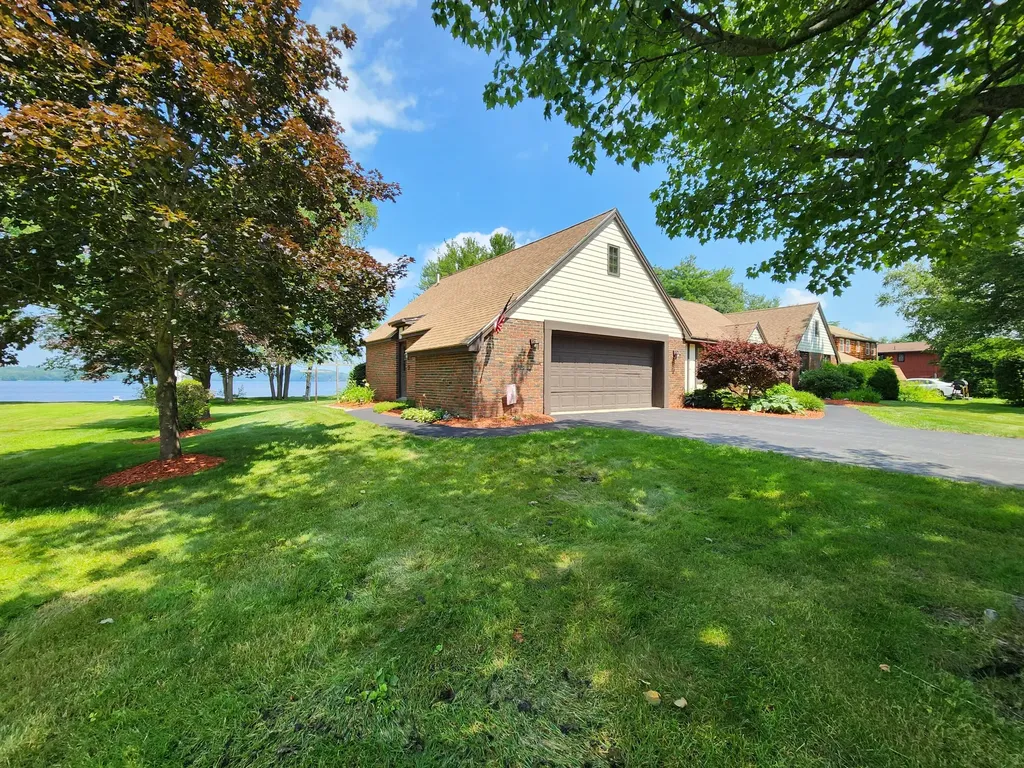 176 Valview Drive Auburn ME 04210