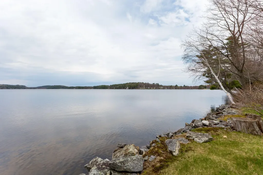 176 Valview Drive Auburn ME 04210