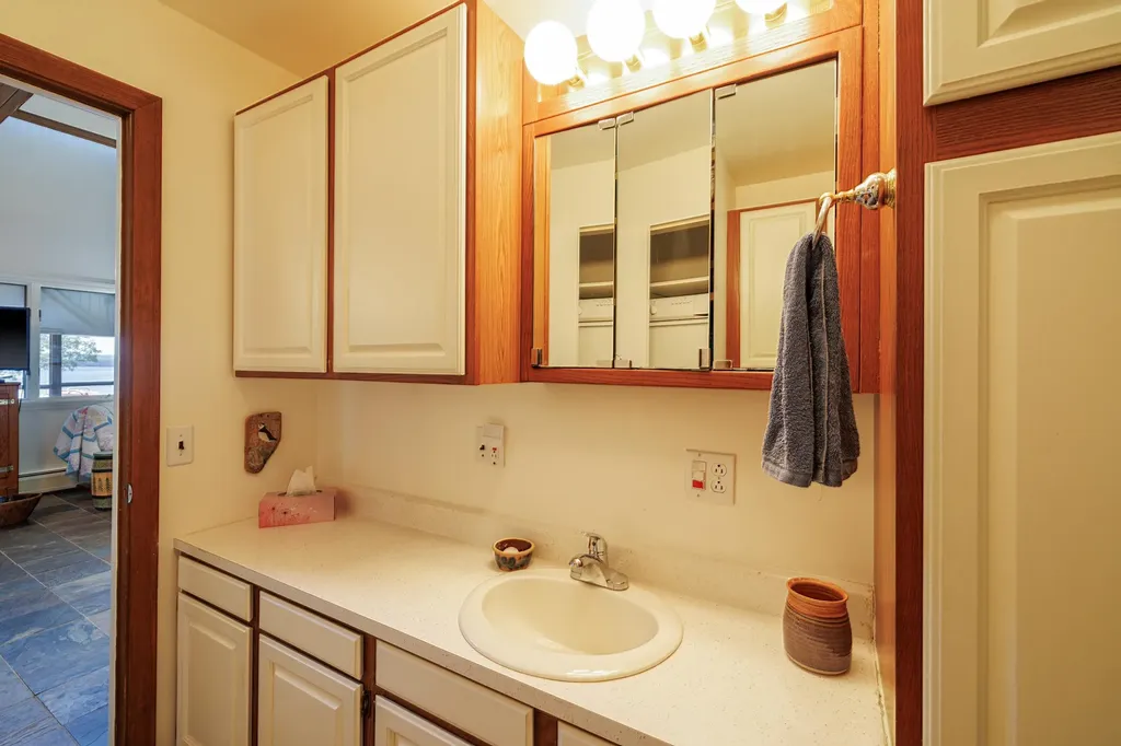 30 Briehl Lane Penobscot ME 04476
