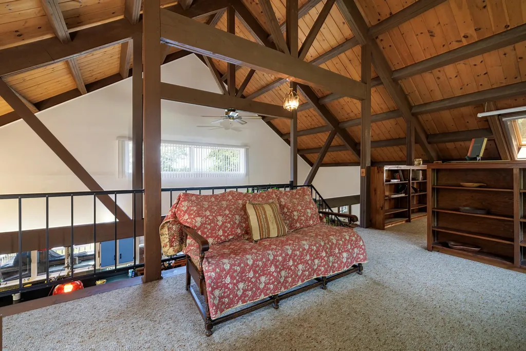 30 Briehl Lane Penobscot ME 04476
