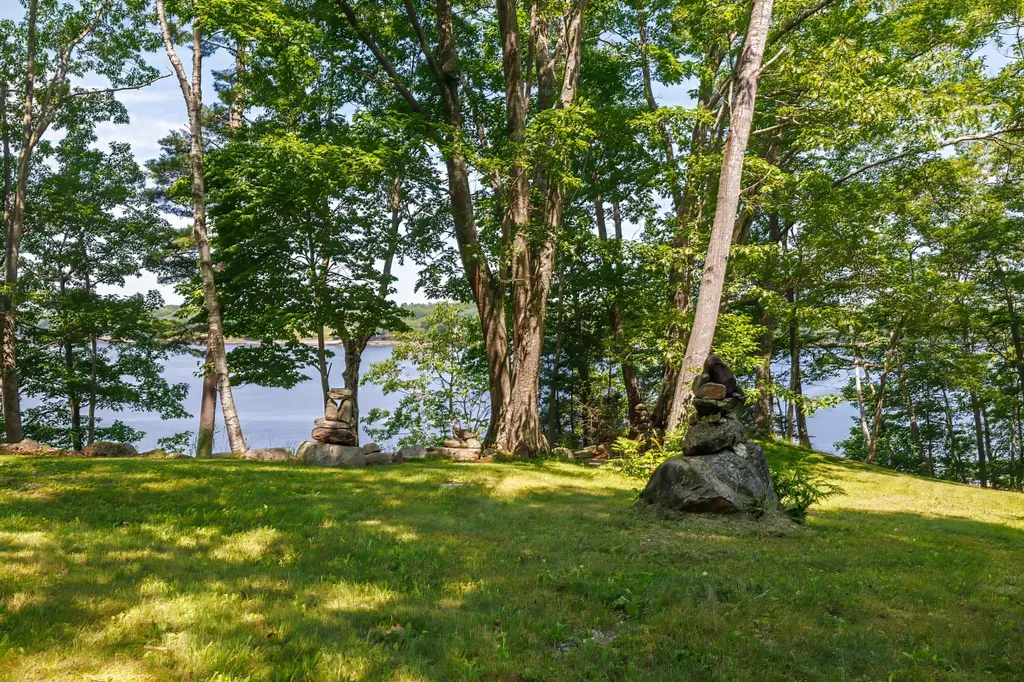 30 Briehl Lane Penobscot ME 04476