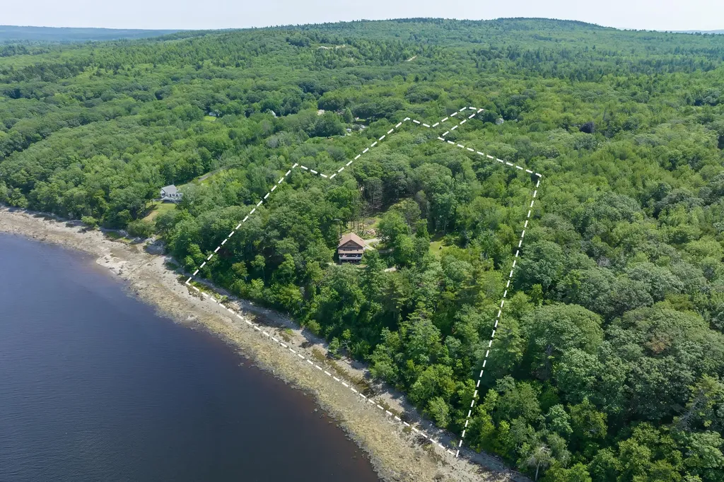 30 Briehl Lane Penobscot ME 04476
