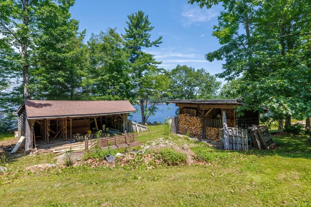 30 Briehl Lane Penobscot ME 04476