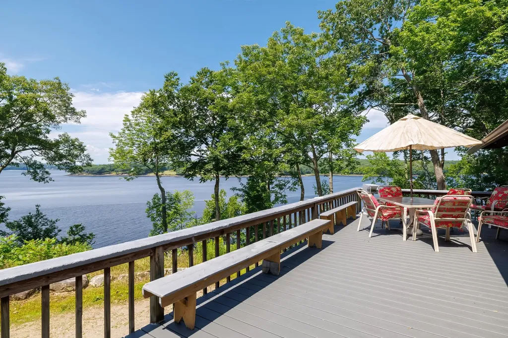 30 Briehl Lane Penobscot ME 04476