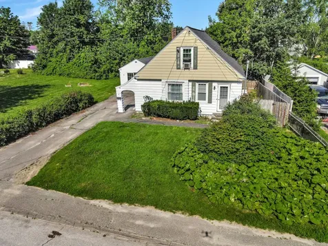 39 Cushman Road Winslow ME 04901