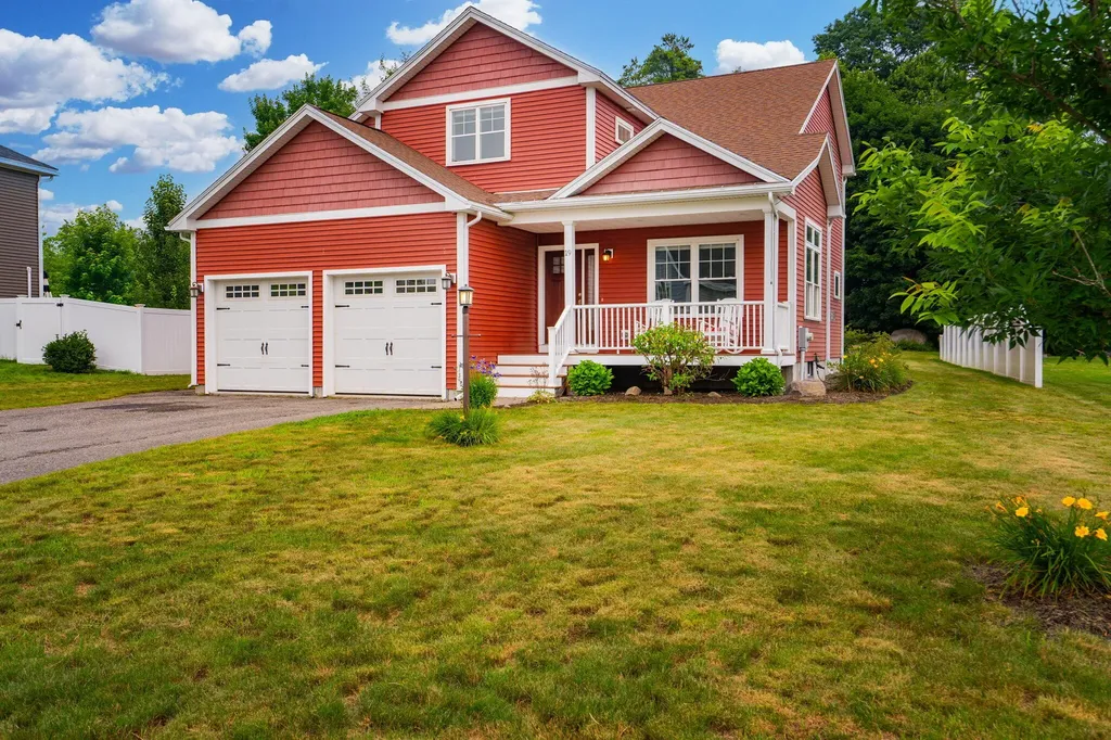 19 Carnation Drive Gorham ME 04038