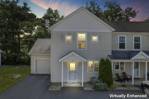 28 Edgefield Lane Brunswick ME 04011