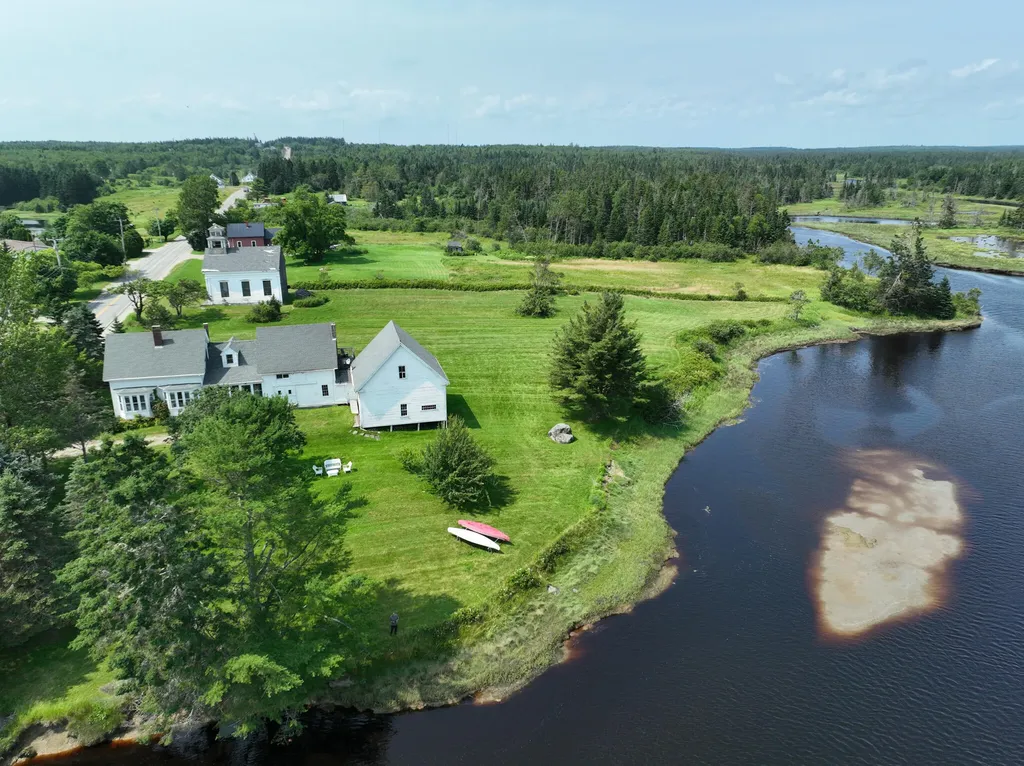 1440 Indian River Road Addison ME 04606
