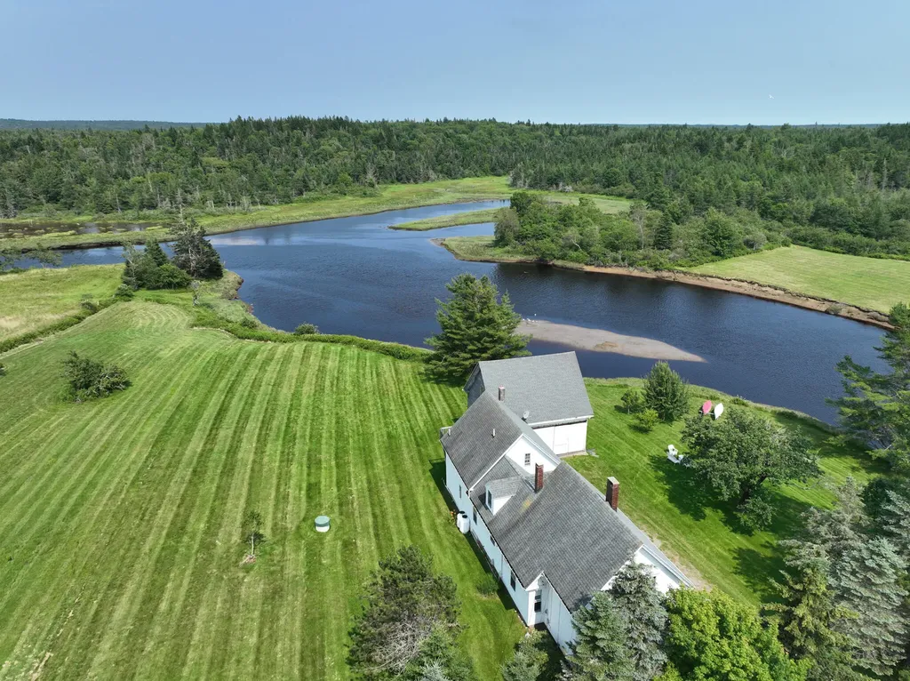 1440 Indian River Road Addison ME 04606