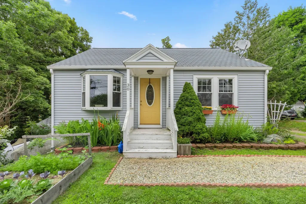 30 Elm Street Ellsworth ME 04605
