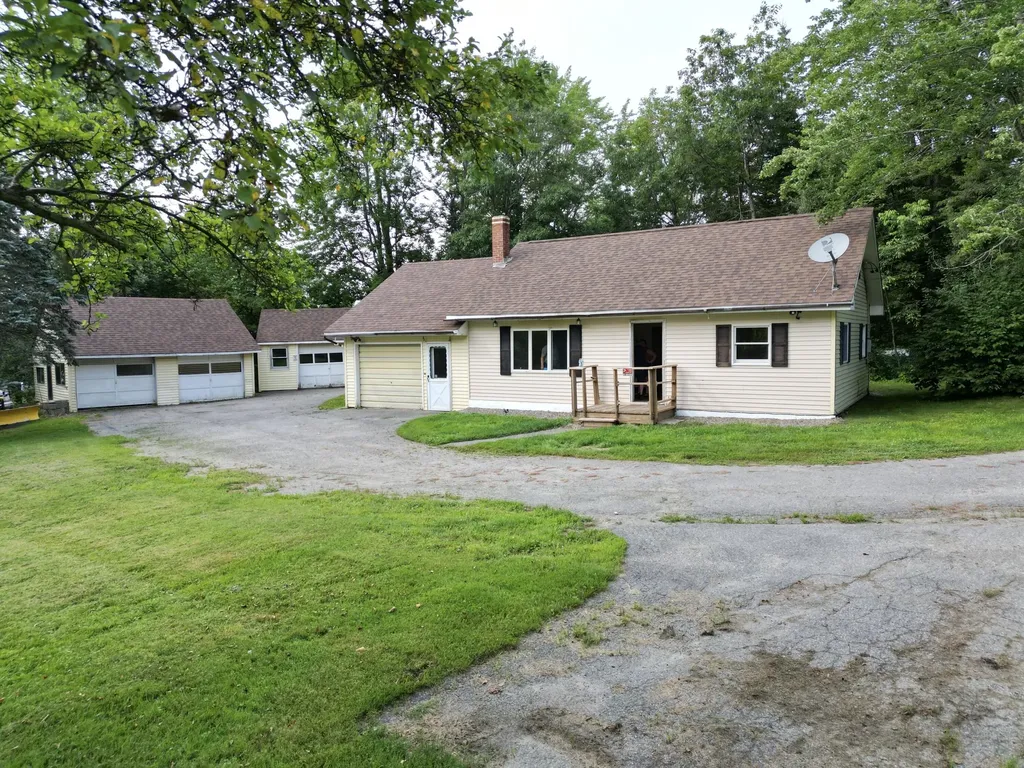 253 Clewleyville Road Eddington ME 04428