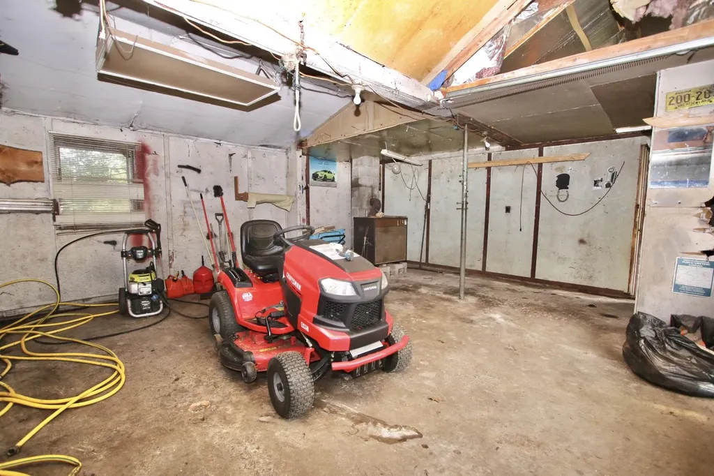253 Clewleyville Road Eddington ME 04428