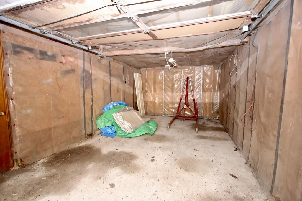 253 Clewleyville Road Eddington ME 04428
