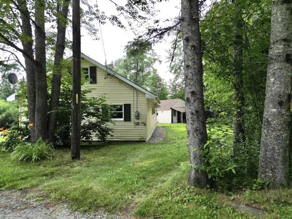 253 Clewleyville Road Eddington ME 04428