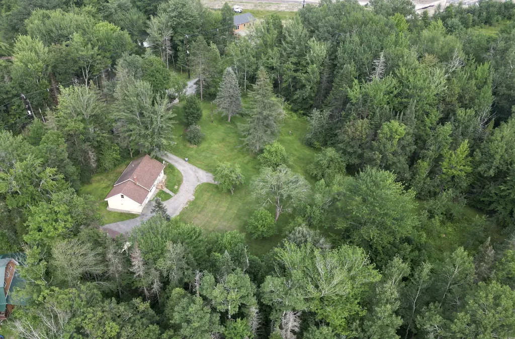 253 Clewleyville Road Eddington ME 04428