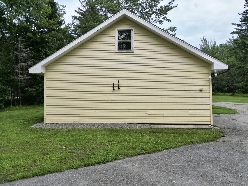 253 Clewleyville Road Eddington ME 04428