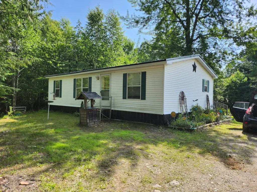 49 Wolfboro Road Stetson ME 04488