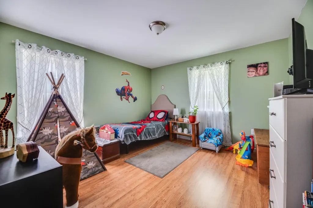 101 Meadow Road Winterport ME 04496