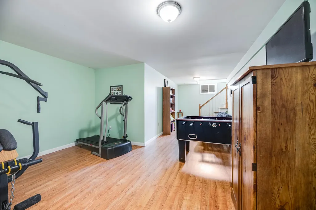 101 Meadow Road Winterport ME 04496