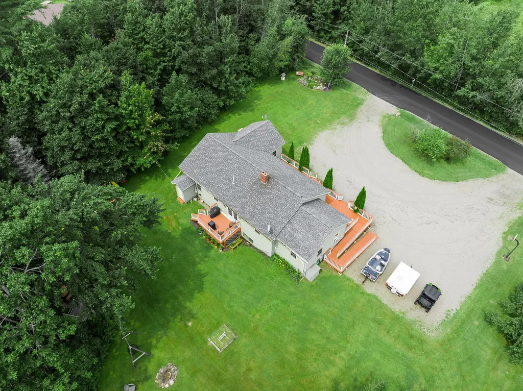 101 Meadow Road Winterport ME 04496