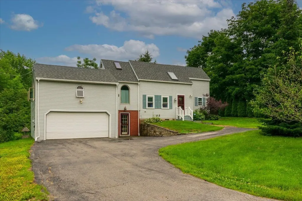 19 Long Cove Road Saint George ME 04860
