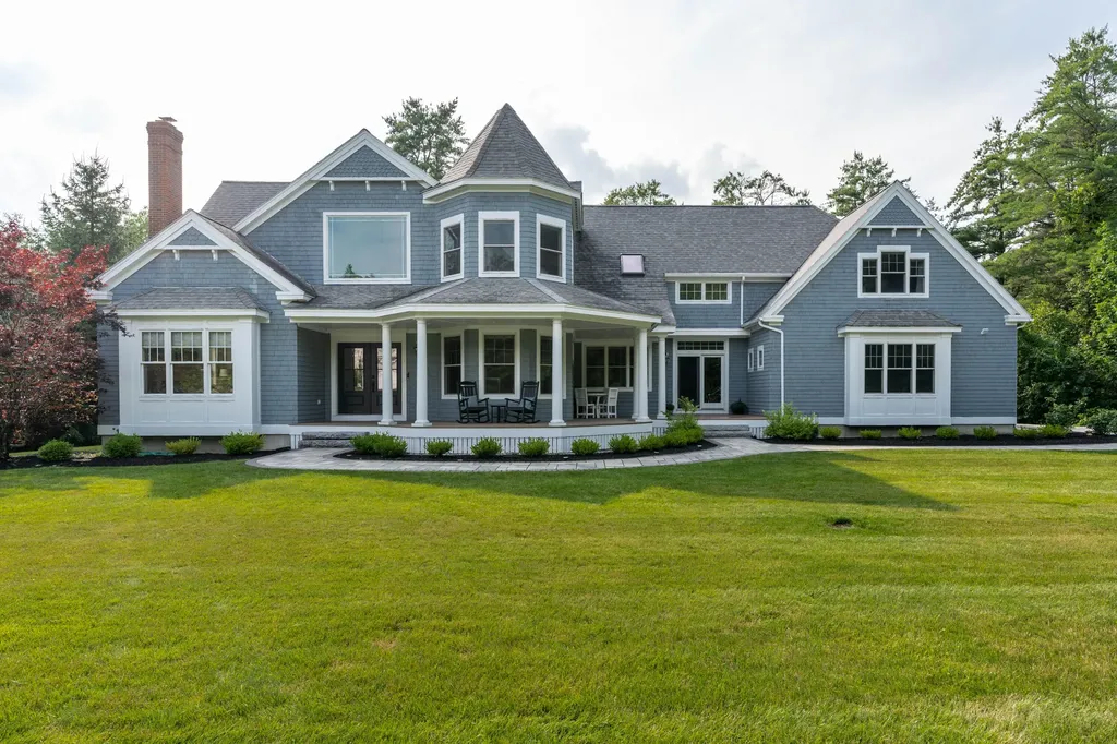 7 Wisteria Circle Falmouth ME 04105