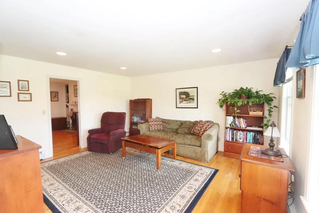 835 Lebanon Road Winterport ME 04496