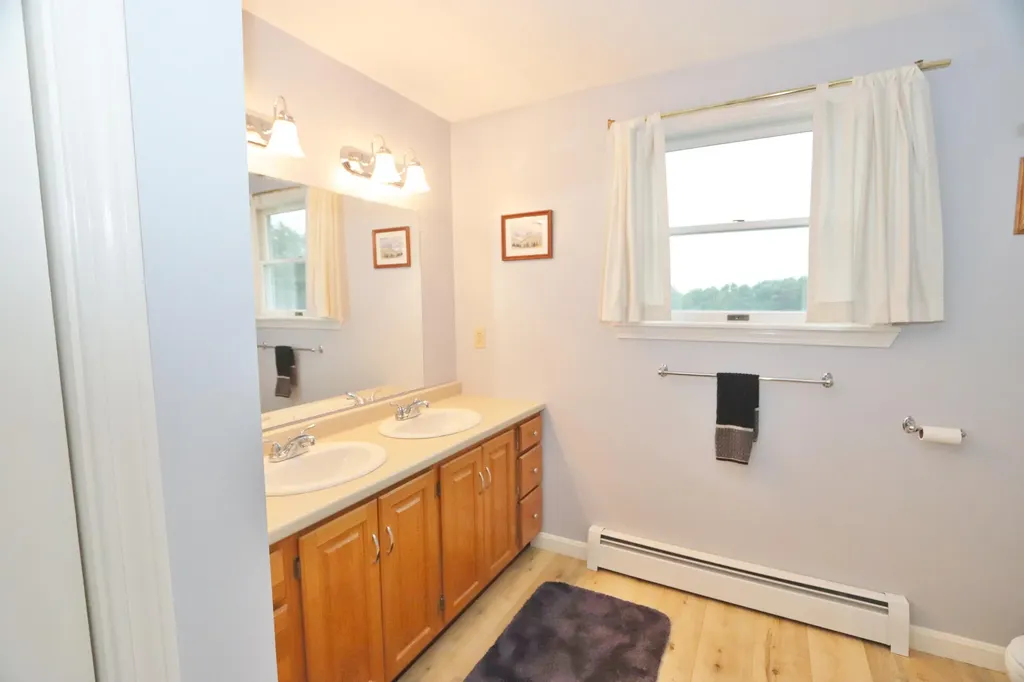 835 Lebanon Road Winterport ME 04496