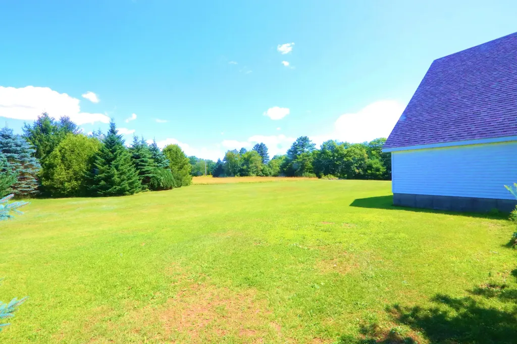 835 Lebanon Road Winterport ME 04496