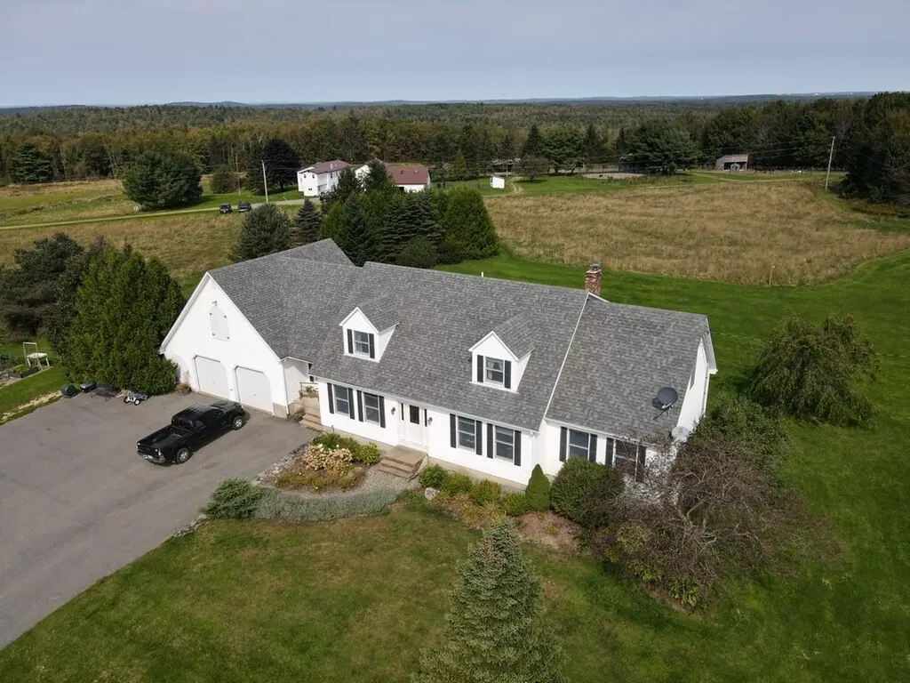 835 Lebanon Road Winterport ME 04496