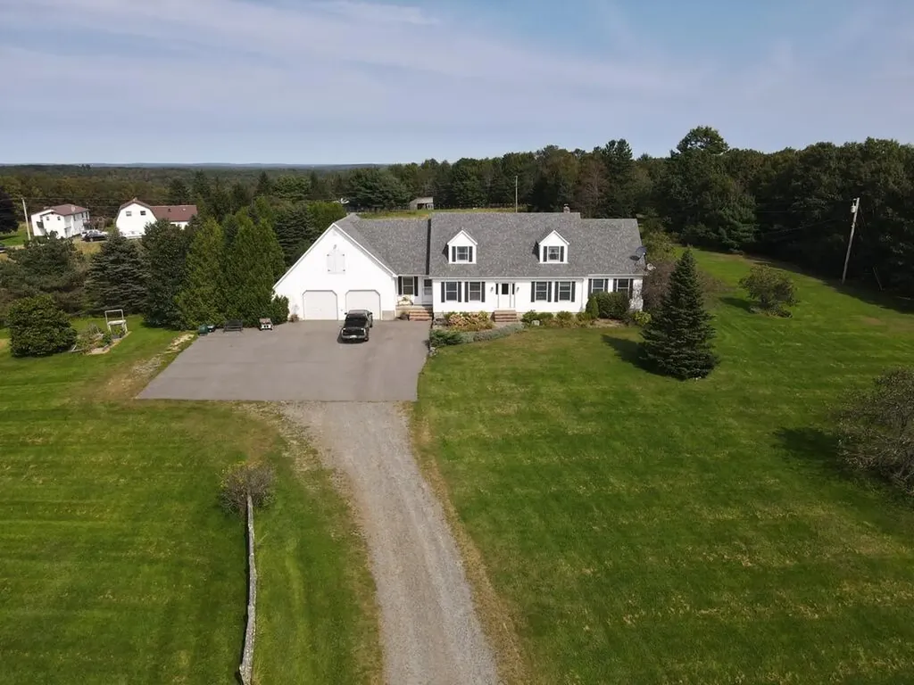 835 Lebanon Road Winterport ME 04496