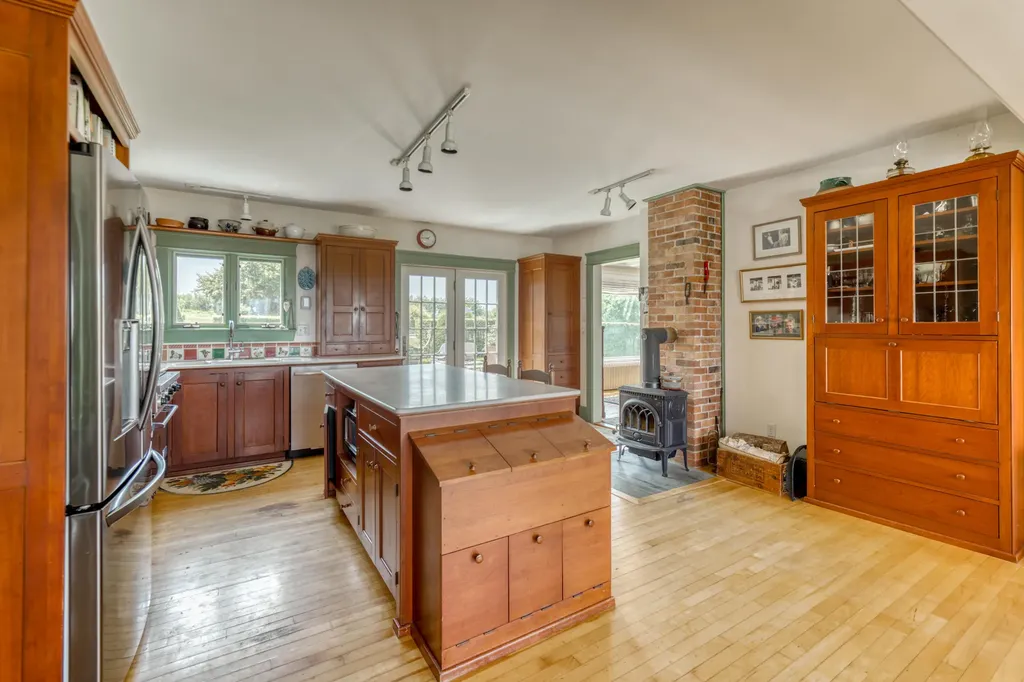 1340 Perkins Ridge Road Auburn ME 04210