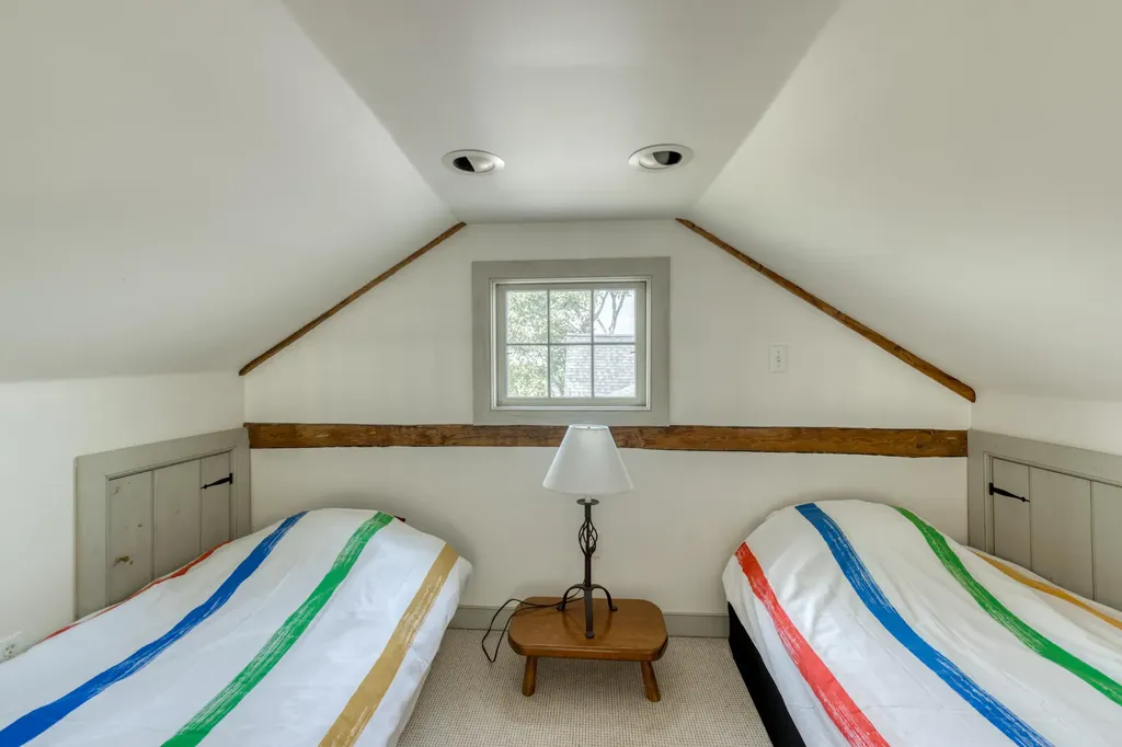 1340 Perkins Ridge Road Auburn ME 04210