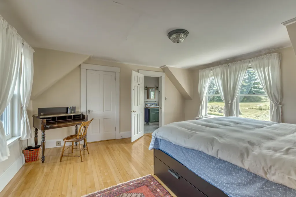 1340 Perkins Ridge Road Auburn ME 04210