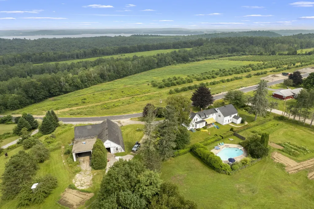 1340 Perkins Ridge Road Auburn ME 04210