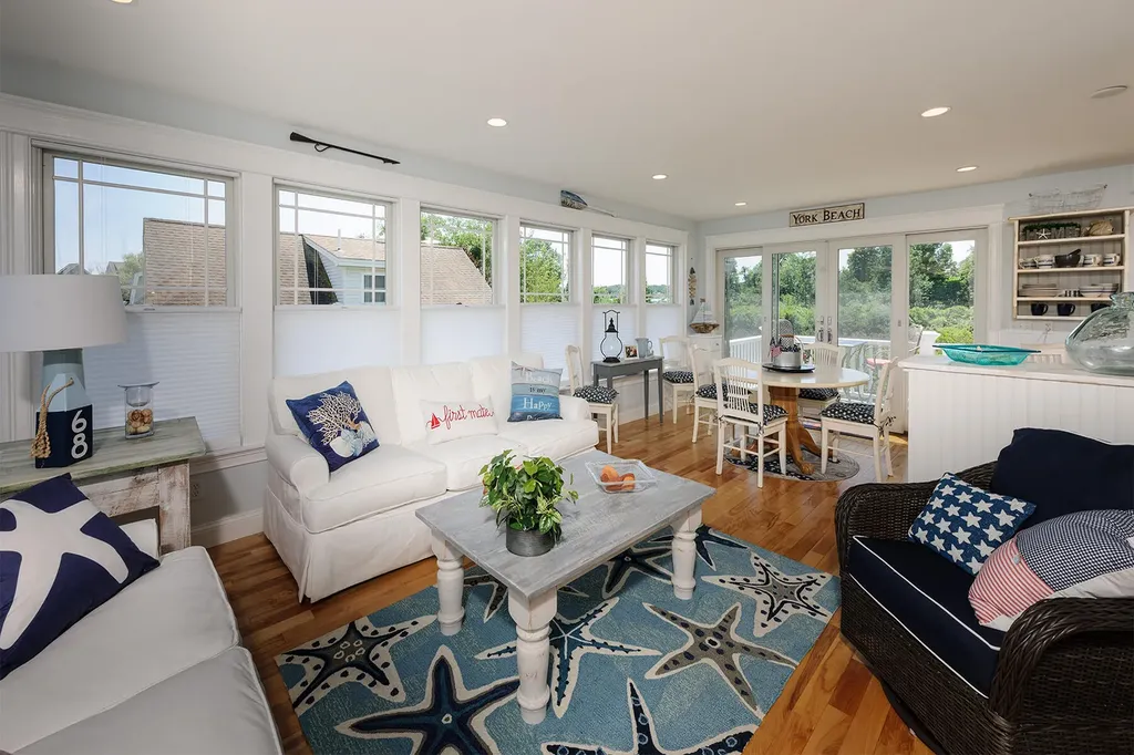 15 Beechwood Avenue York ME 03909